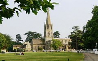 Witney, Central